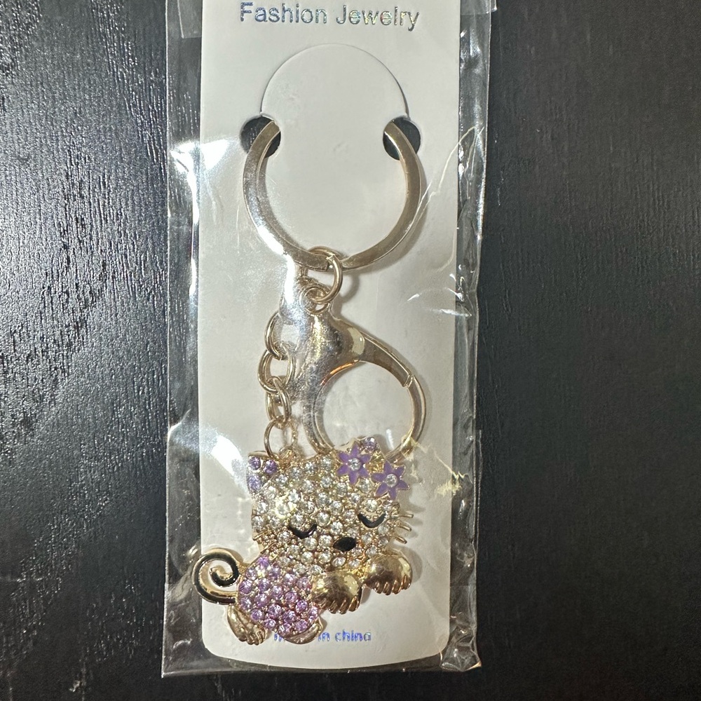 Fashion Jewelry Gold and Purple Key & Card Holder